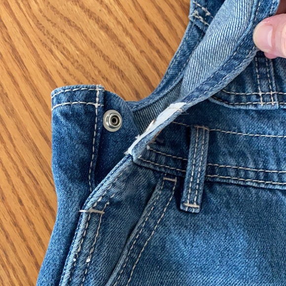 Old Navy toddler short overalls - Picture 3 of 5